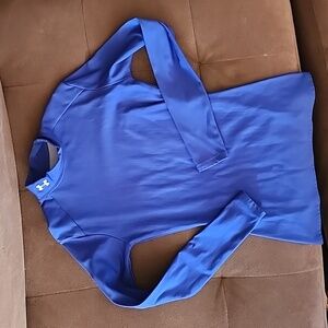 Women's Small Under Armour shirt